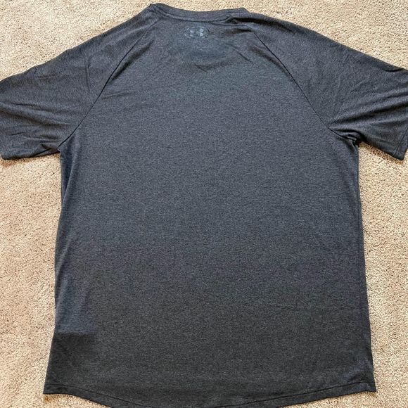 Men’s Under Armour Shirt Size Large - Picture 8 of 8